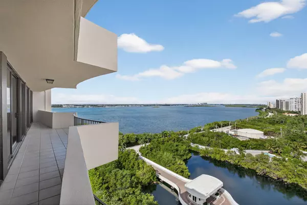 Riviera Beach, FL 33404,4200 N Ocean DR 2-1606