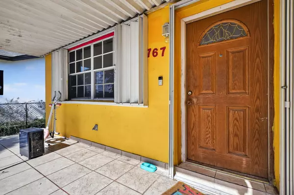 North Miami, FL 33168,767 NW 120th ST