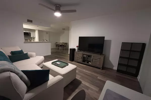 Hypoluxo, FL 33462,1000 Scotia DR 506