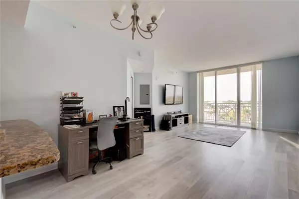 Boynton Beach, FL 33435,350 N Federal HWY 601