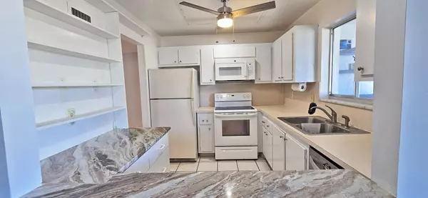 Palm Springs, FL 33406,2601 Boundbrook BLVD 206