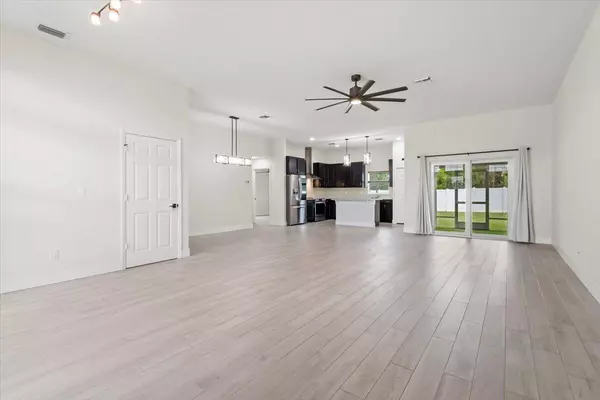 Port Saint Lucie, FL 34986,5207 NW South Lovoy CIR