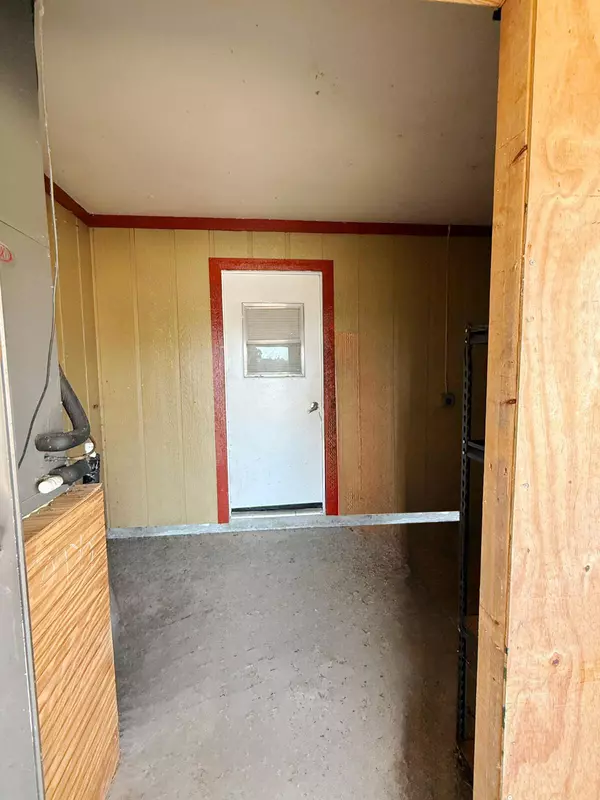 Okeechobee, FL 34974,2361 SE 27th ST