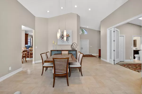 Boca Raton, FL 33496,5850 NW 21st AVE