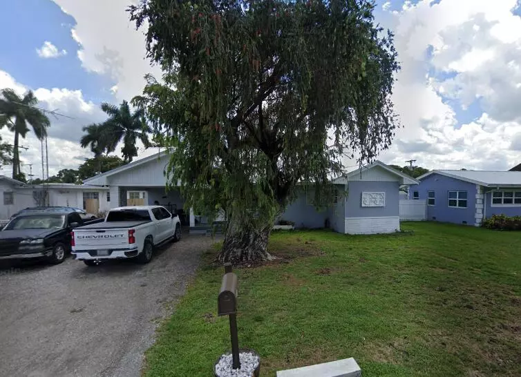 Belle Glade, FL 33430,316 NW E Avenue