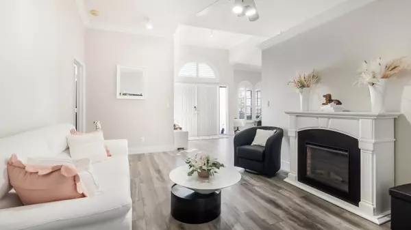 Plantation, FL 33323,11221 NW 23rd ST