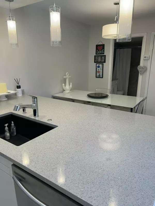 Greenacres, FL 33463,2101 21st LN