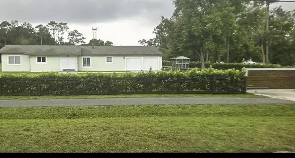 8436 Pioneer RD, West Palm Beach, FL 33411