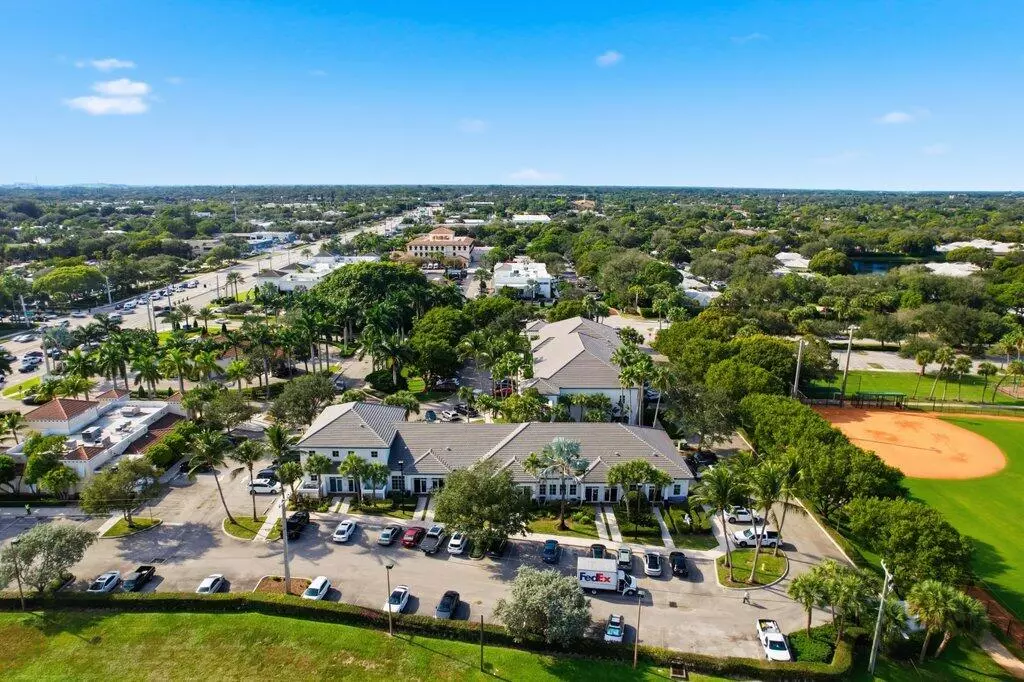 Palm Beach Gardens, FL 33403,3307 Northlake BLVD 107