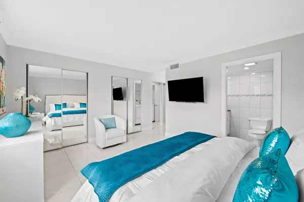 Dania Beach, FL 33004,170 SE 5th AVE 103