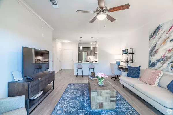 Stuart, FL 34994,1924 NW Federal Highway 1 #1305