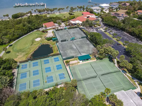 Jensen Beach, FL 34957,8880 S Ocean DR 409