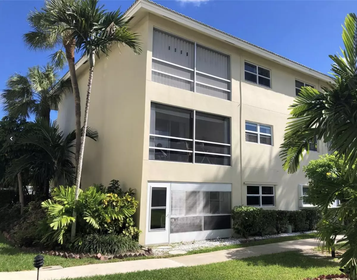 Lighthouse Point, FL 33064,1951 NE NE 39th ST 249