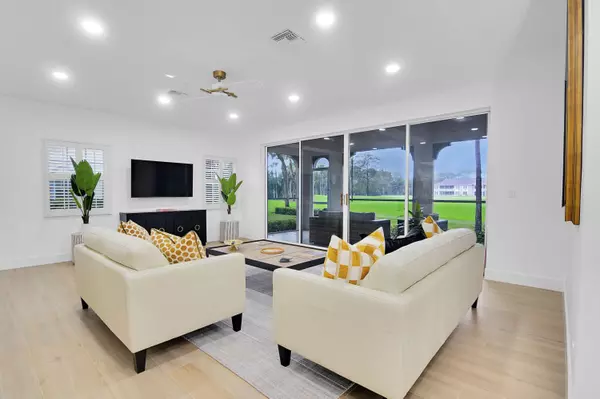 Palm Beach Gardens, FL 33418,201 S Ryder Cup CIR