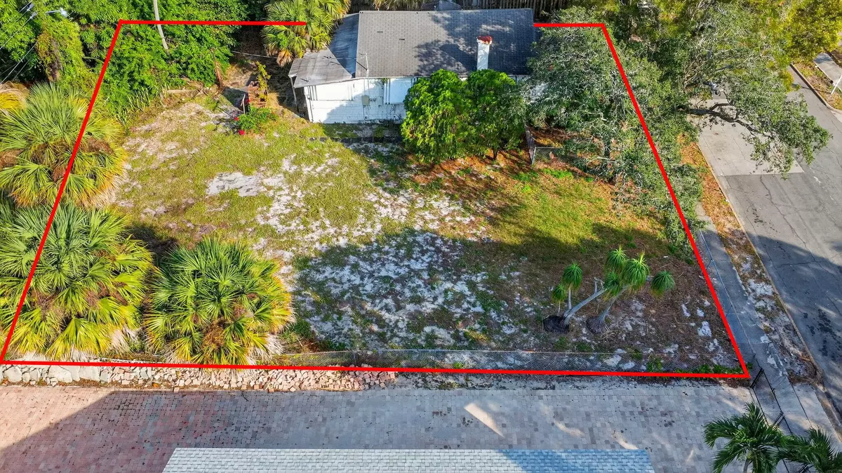 West Palm Beach, FL 33407,719 55th ST