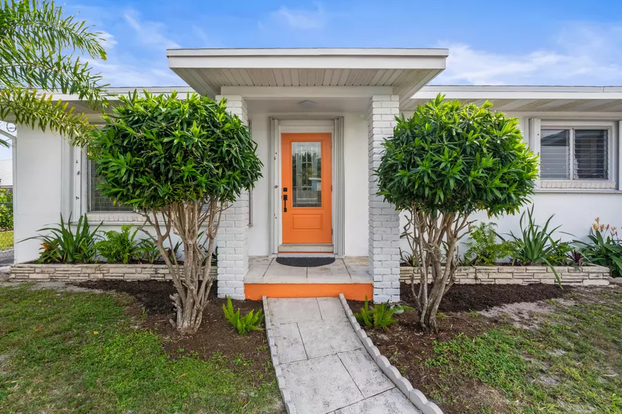 1428 N M ST, Lake Worth Beach, FL 33460