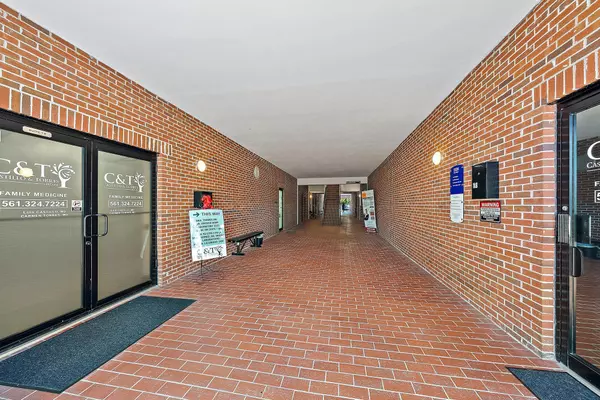 Palm Springs, FL 33406,2328 S Congress AVE 2 C