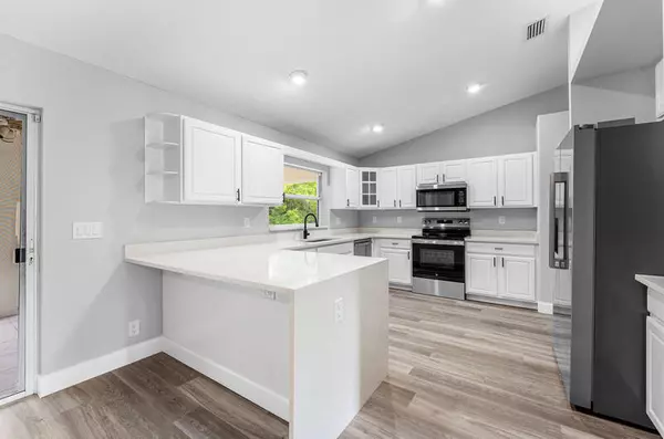 West Palm Beach, FL 33412,12229 N 61st LN