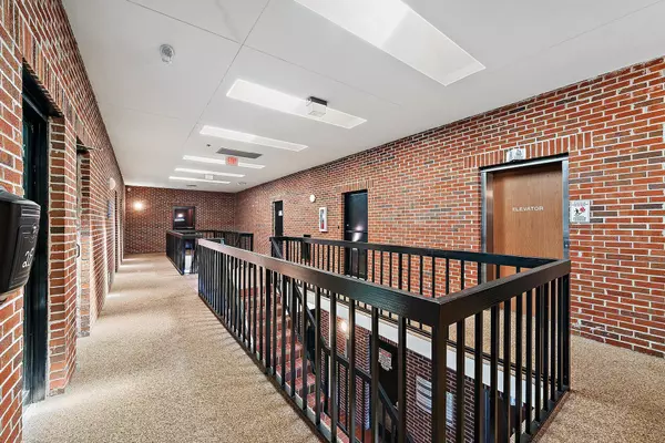 Palm Springs, FL 33406,2328 S Congress AVE 3 C