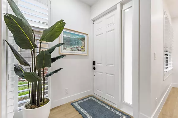 Palm Beach Gardens, FL 33418,150 Old Meadow WAY