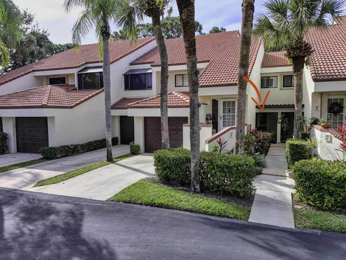 Juno Beach, FL 33408,102 Sea Oats DR B