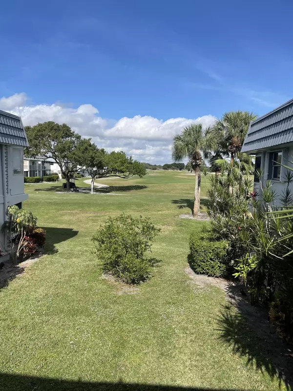 Delray Beach, FL 33446,273 E Tuscany