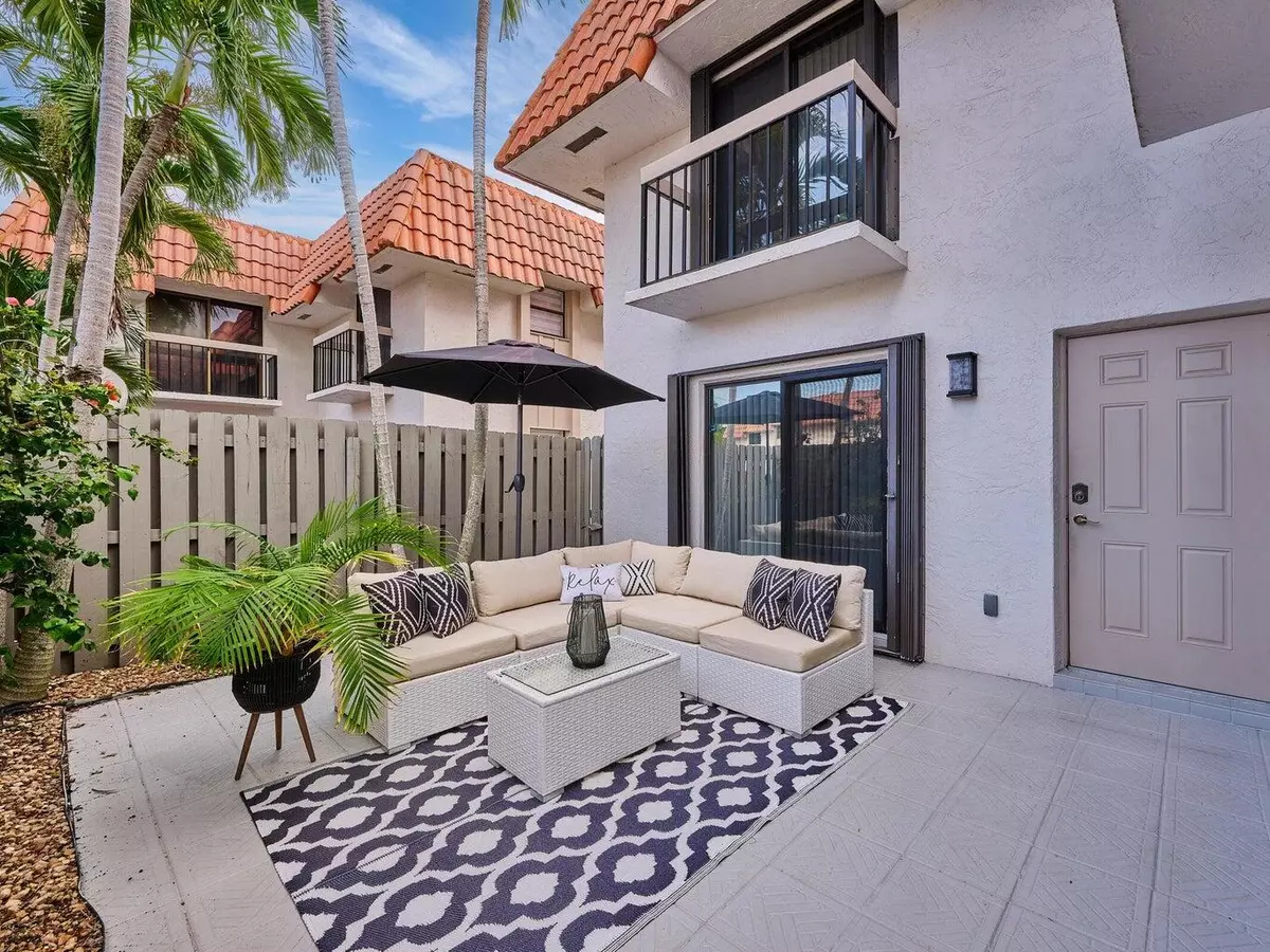 Boca Raton, FL 33432,1251 S Federal HWY 118