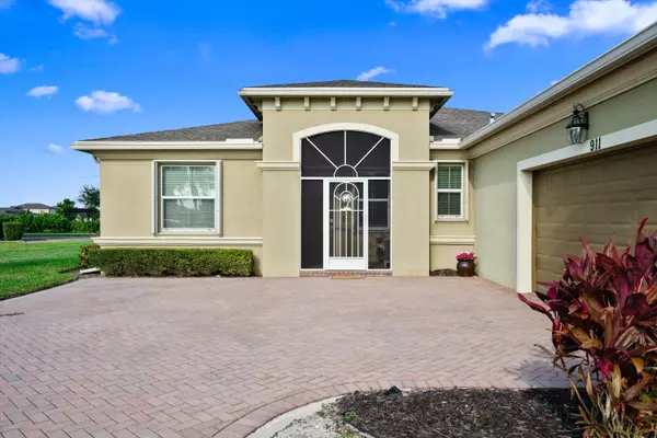 Fort Pierce, FL 34947,911 Bent Creek DR