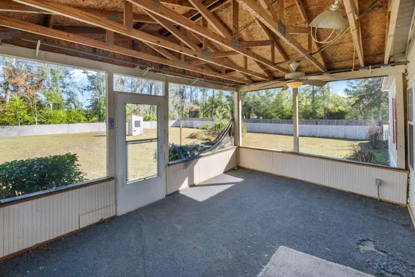 Lee, FL 32059,5710 E Us Highway 90