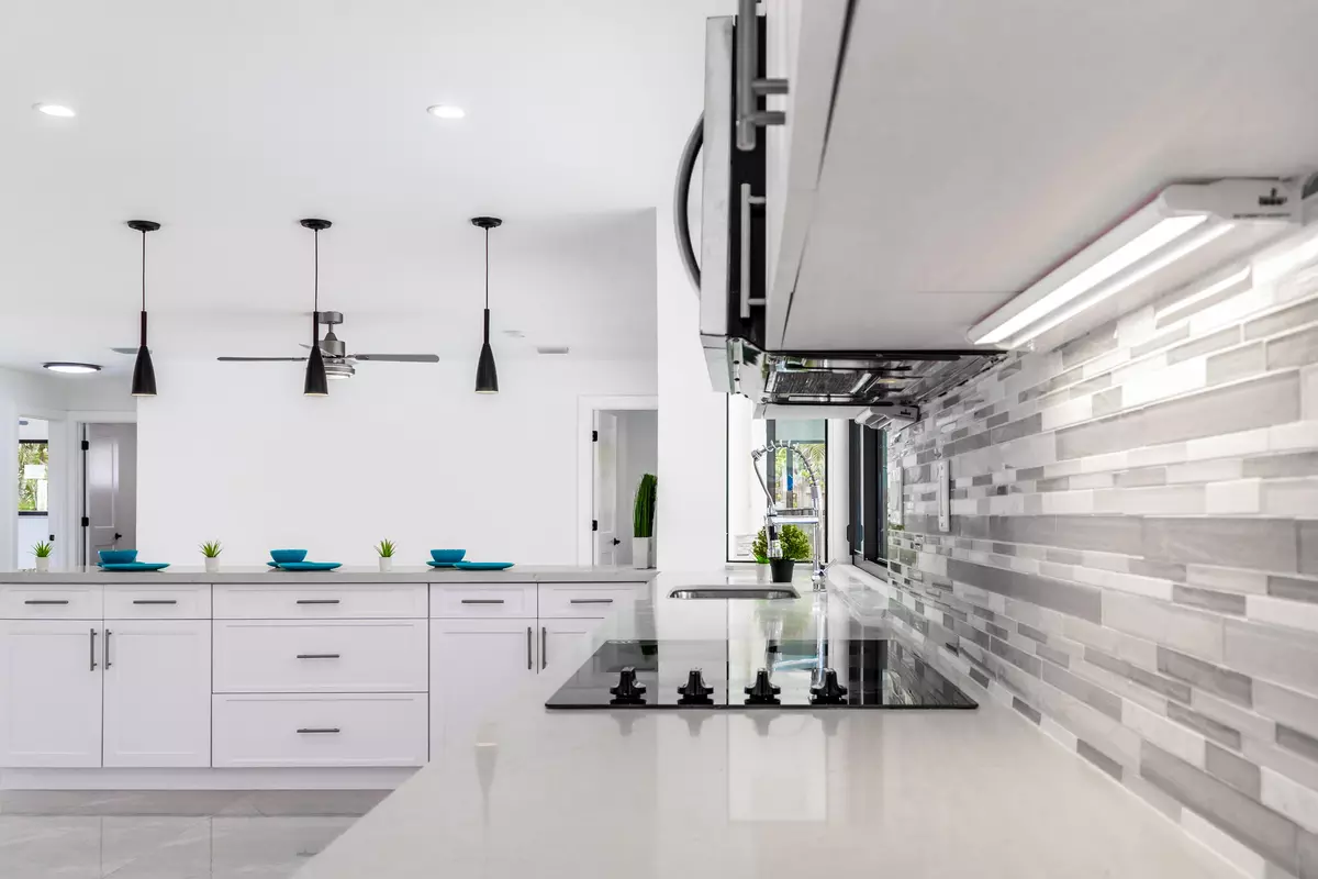 Boca Raton, FL 33486,1001 NW 6th DR