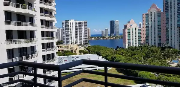 3300 NE 191 ST 1717, Aventura, FL 33180