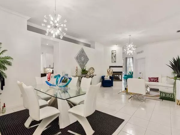 Port Saint Lucie, FL 34986,596 NW Lambrusco DR