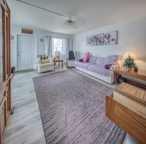 Lake Worth Beach, FL 33461,2004 Lake Osborne DR 1