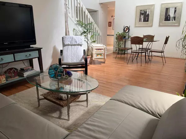 Weston, FL 33326,1592 Springside DR