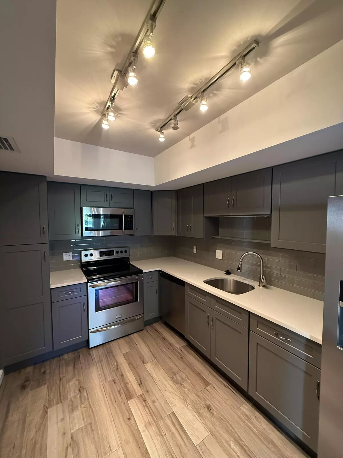 Palm Beach Gardens, FL 33418,11811 Avenue Of The Pga 1-1b