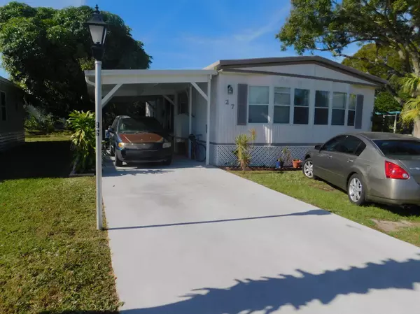 27 SE Gorda WAY, Port Saint Lucie, FL 34952