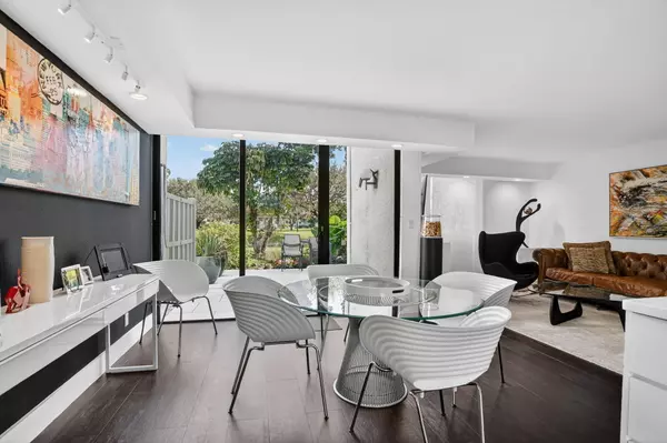 Boca Raton, FL 33434,2306 Bridgewood DR