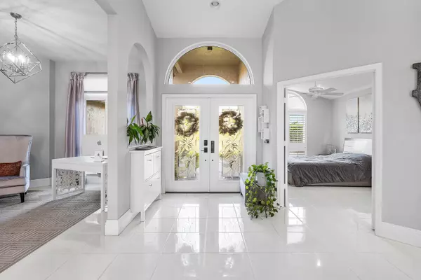 Boca Raton, FL 33498,20376 Hacienda CT