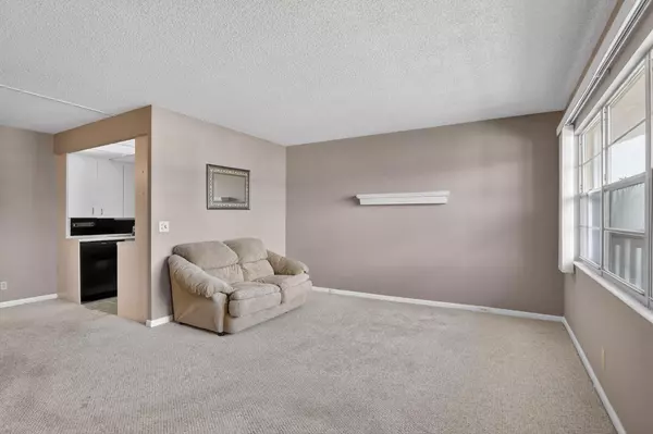 Boca Raton, FL 33434,4007 Cornwall A 4007