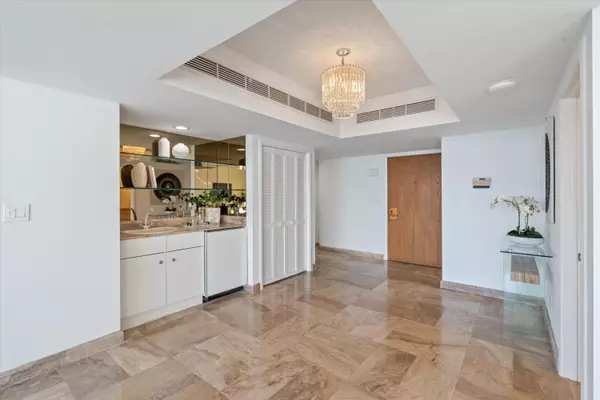 North Palm Beach, FL 33408,100 Lakeshore DR 1955