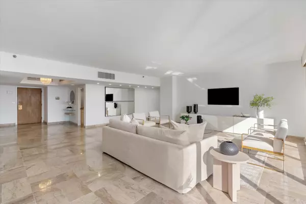 North Palm Beach, FL 33408,100 Lakeshore DR 1955