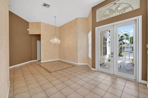 Port Saint Lucie, FL 34986