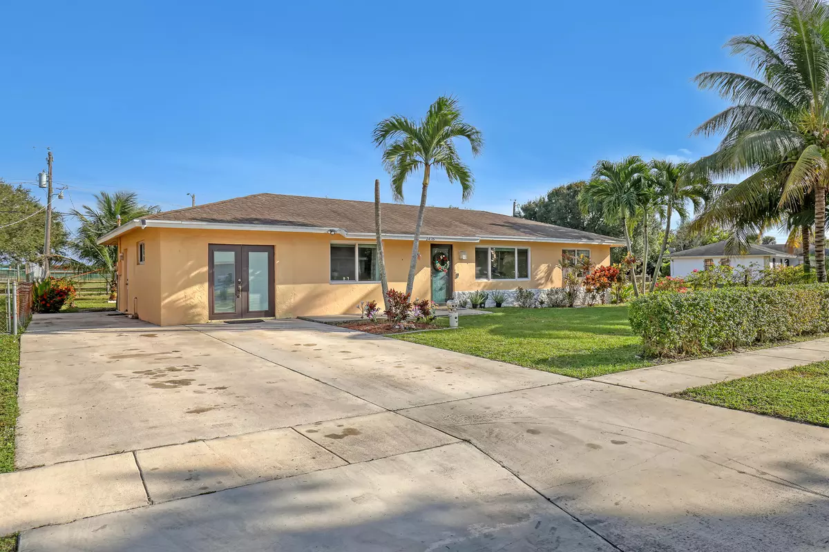 West Palm Beach, FL 33401,1476 N Mangonia DR