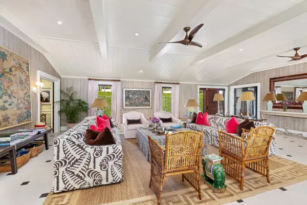 Palm Beach, FL 33480,258 List RD