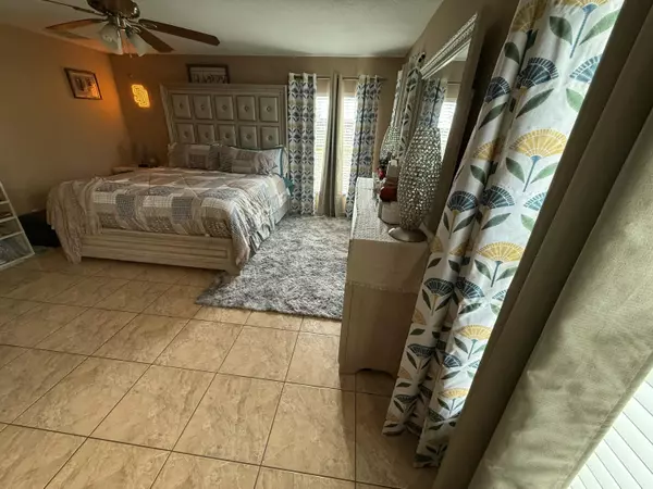 Haines City, FL 33844,4010 Watkins RD