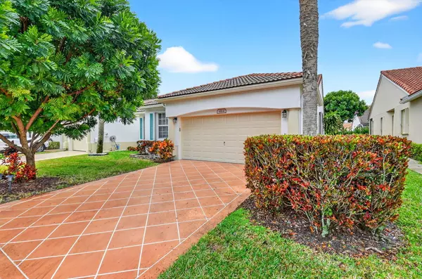 6164 Petunia RD, Delray Beach, FL 33484