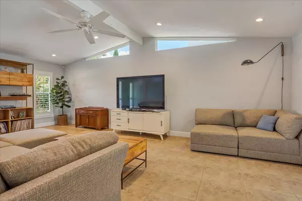 Boca Raton, FL 33486,1110 SW 15th ST