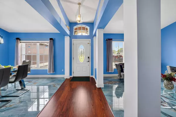 Port Saint Lucie, FL 34953,1530 SW Escobar LN