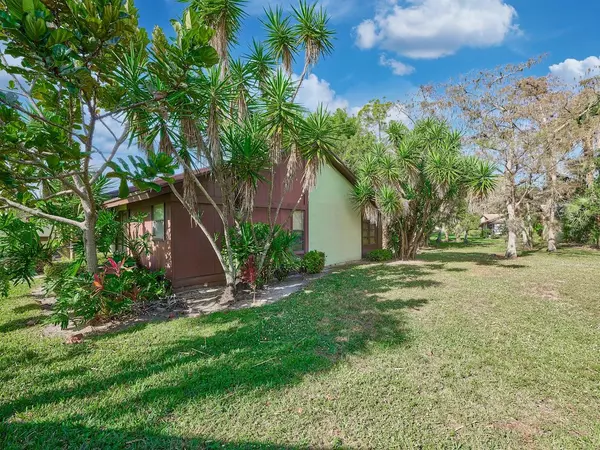 Royal Palm Beach, FL 33411,498 Iron Forge Ct CT