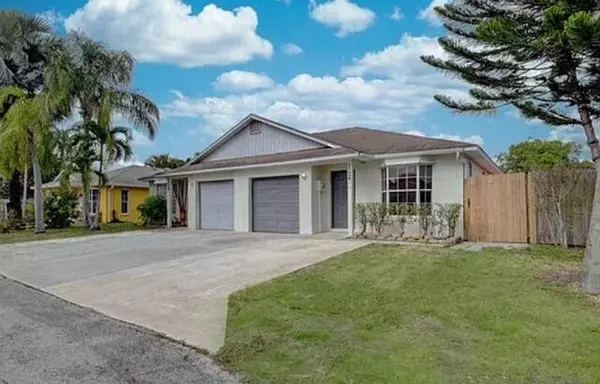 Boynton Beach, FL 33437,5724 Boynton Cove WAY